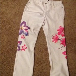 🌹🌹😎😎White Summer Fun